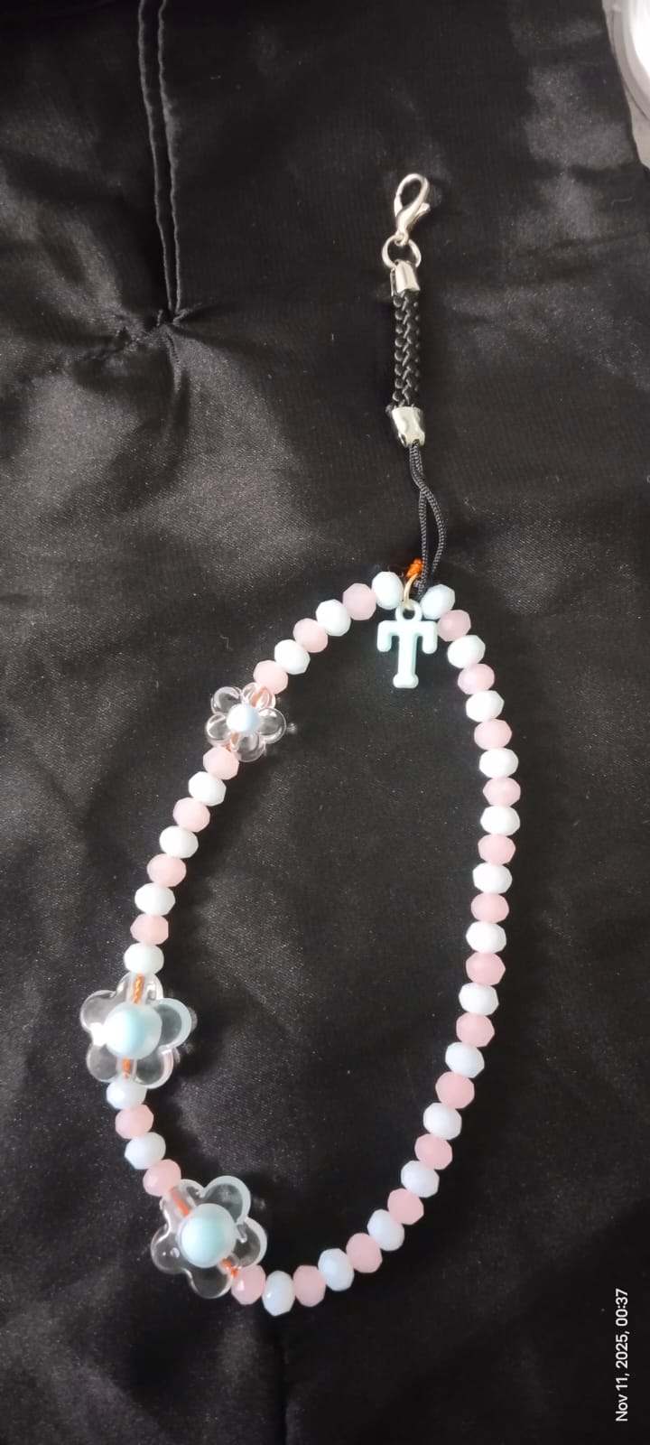 Kivora Phone Charm, Detachable Phone Wrist Strap, Hands-Free Keychain, Clip & Go for Mobile - Adjustable Chain Lanyard, Phone Case Accessories for Women Girls