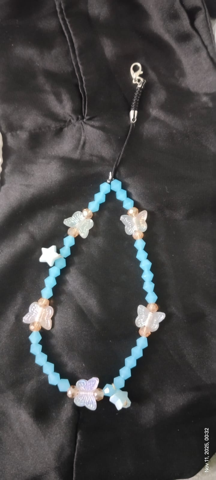 Kivora Phone Charm, Detachable Phone Wrist Strap, Hands-Free Keychain, Clip & Go for Mobile - Adjustable Chain Lanyard, Phone Case Accessories for Women Girls